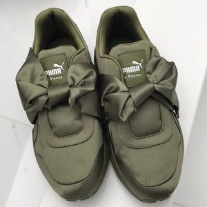brand new authentic fenty shoes!